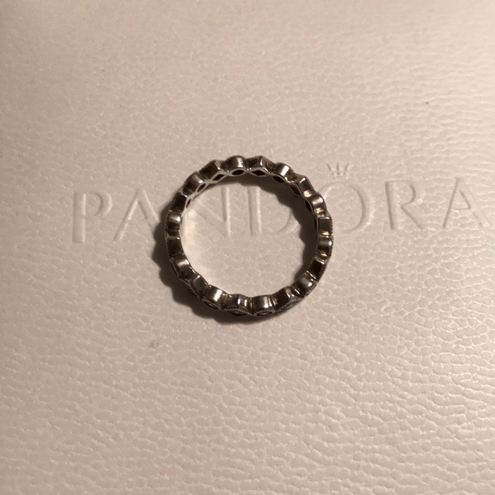 Pandora ring